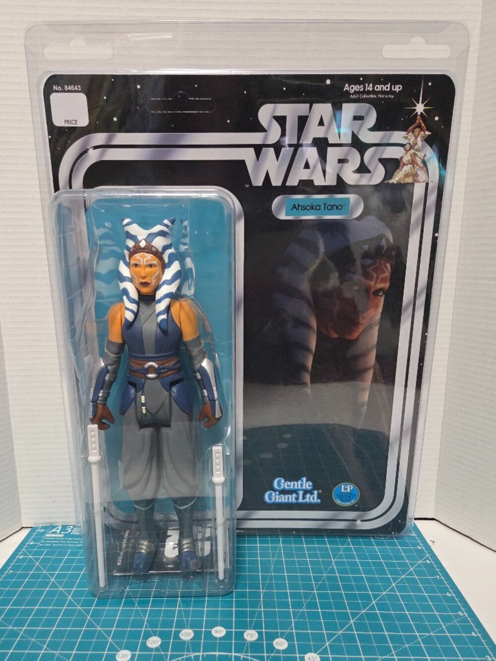 Gentle Giant Ltd. Star Wars Mandalorian Ahsoka Tano Jumbo 12" Action Figure NEW